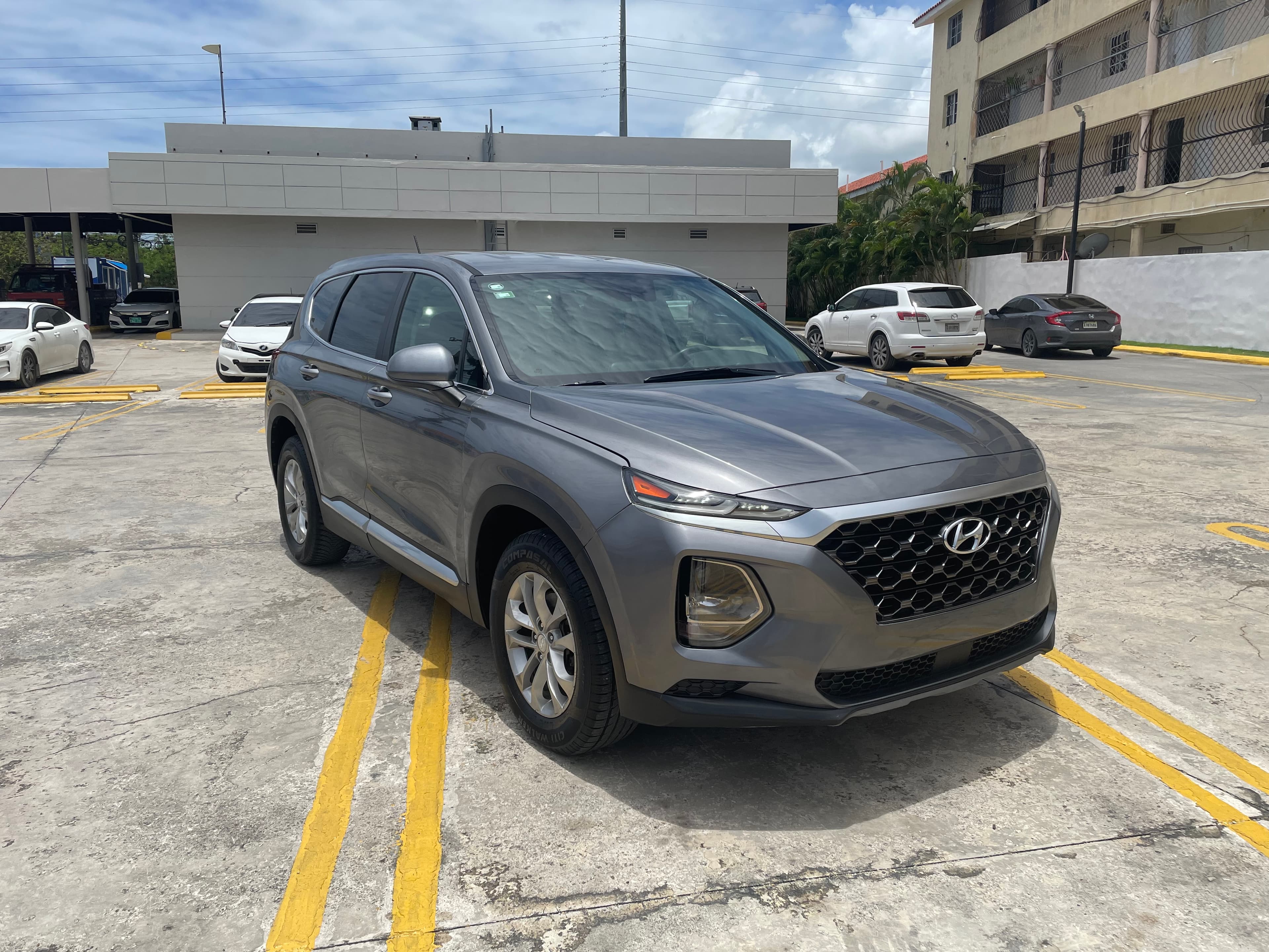 Hyundai  Santa Fe